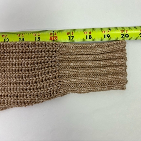 MAURICES Women’s Pullover Mock Neck Sweater Sz XS Color Tan Stretch 8” Slit - Picture 10 of 10